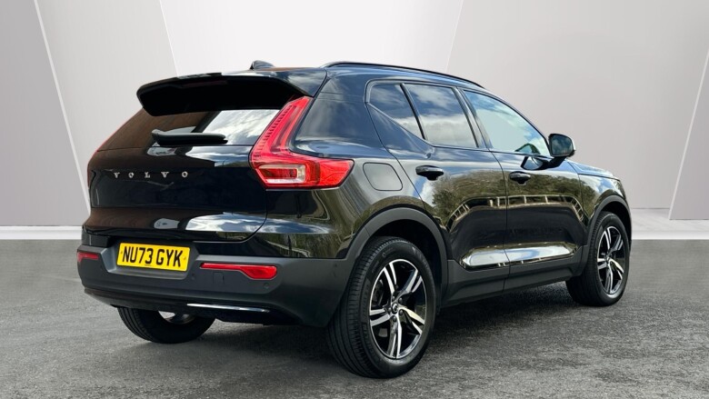 Volvo XC40 2.0 B3P Plus Dark 5dr Auto Petrol Estate